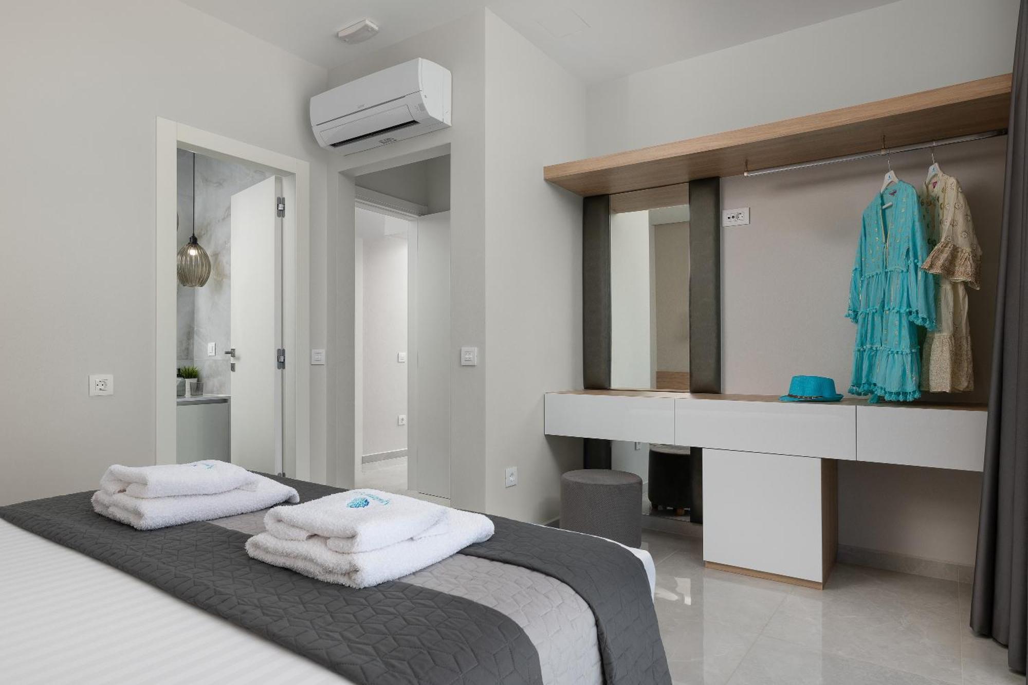 Aquamarine Luxury Suites Archangelos  Dış mekan fotoğraf